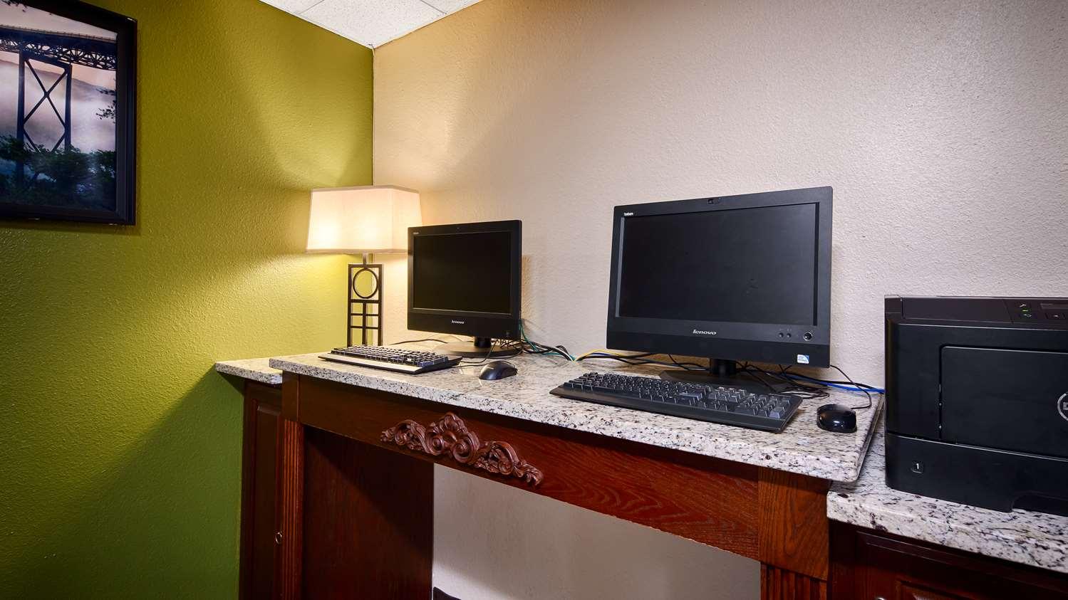Rodeway Inn Barboursville Extérieur photo